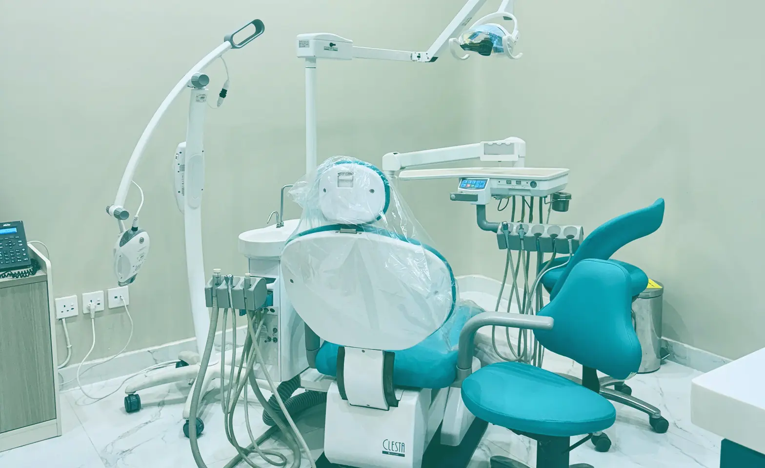 ‫ﺧدﻣﺎت ‬‫اﻟﻠﯾزر‬: